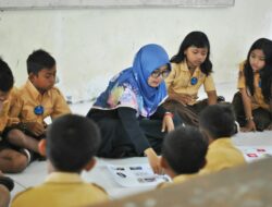 35 Kumpulan Kata Mutiara untuk Guru Sebagai Penghormatan untuk Pahlawan Tanpa Tanda Jasa
