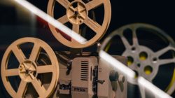 Film yang Cocok Ditonton Sendiri Tanpa Teman karena Ceritanya Terlalu Personal